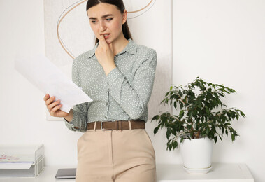 Блокировка счета компании и ИП: разъяснение налоговой